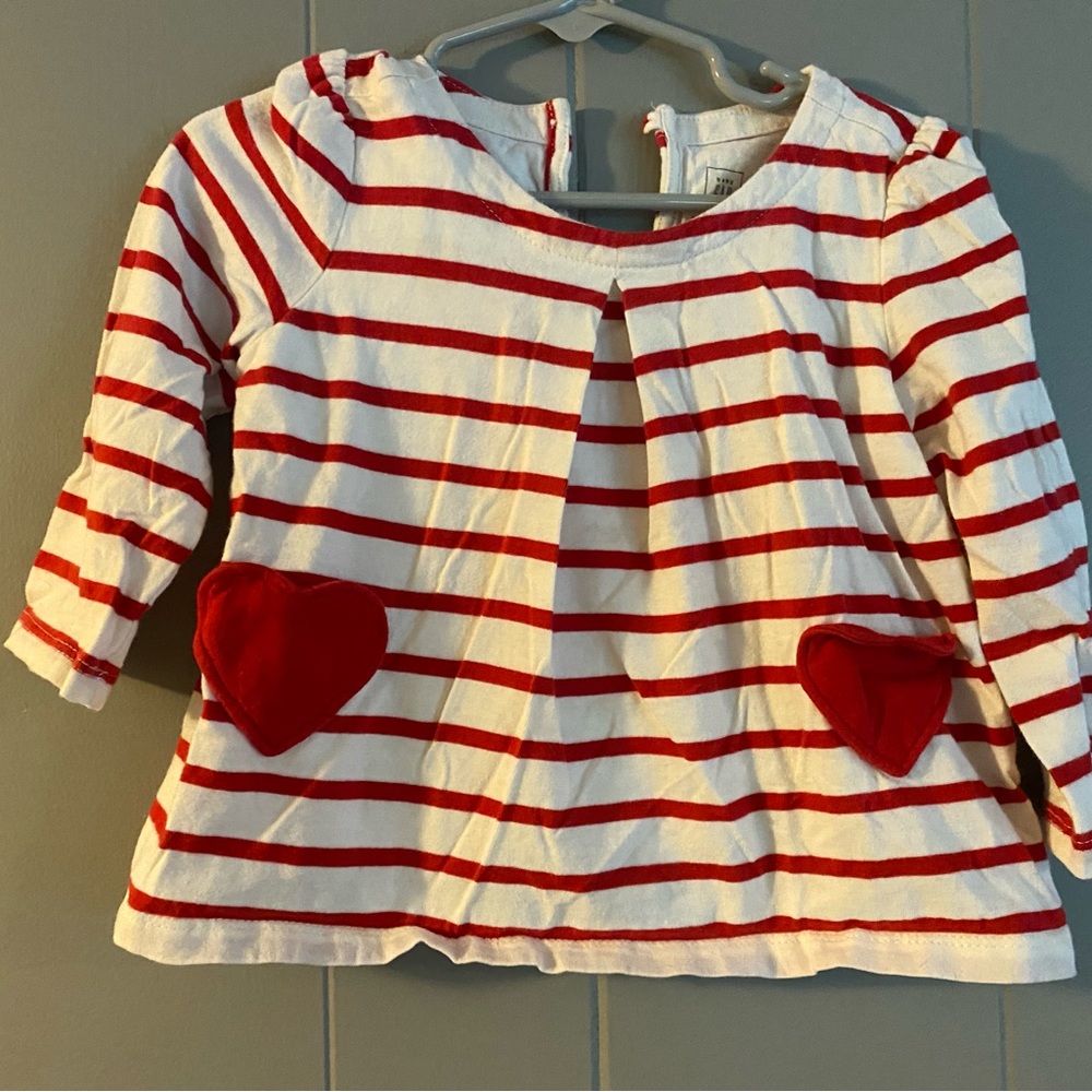 Gap long sleeve shirt